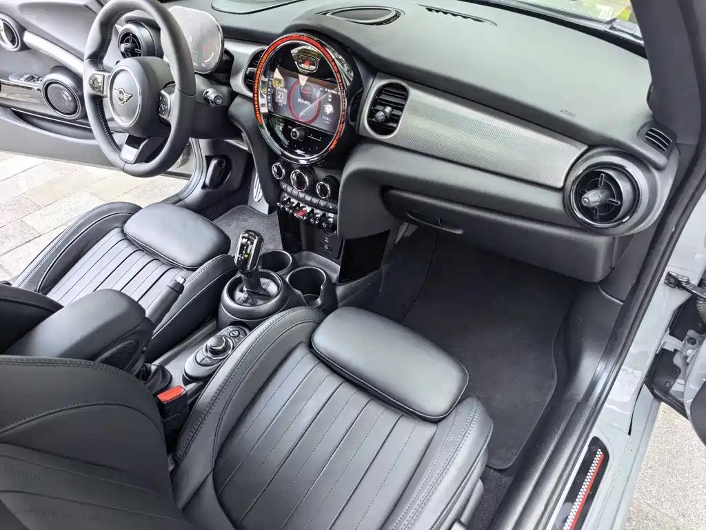 MINI JCW 2023 2.0T JOHN COOPER WORKS ALL-IN купить на сайте DeffCars