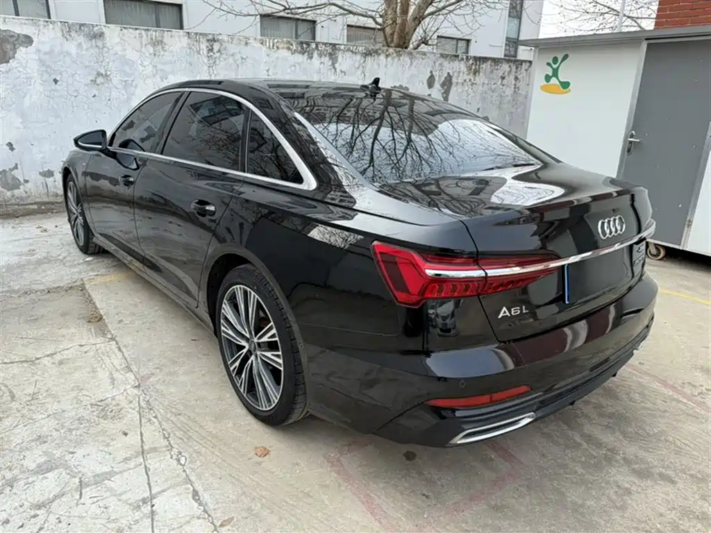 Audi A6L 2022 45 TFSI Premium Dynamic Model купить на сайте DeffCars