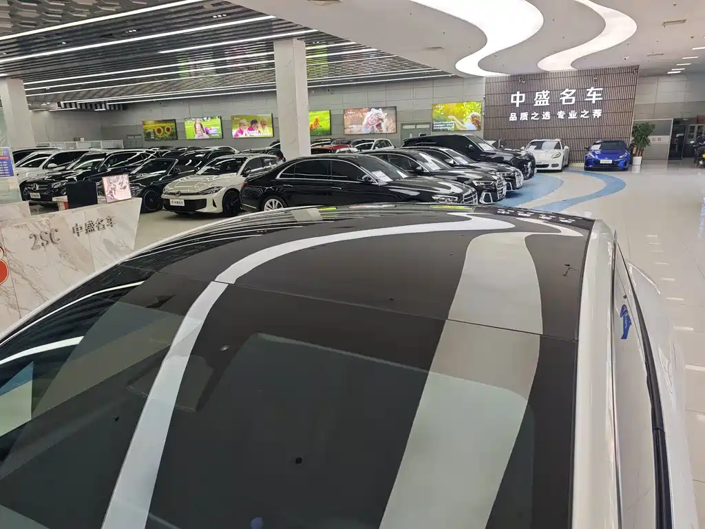Model Y 2023 long-range all-wheel drive version купить на сайте DeffCars