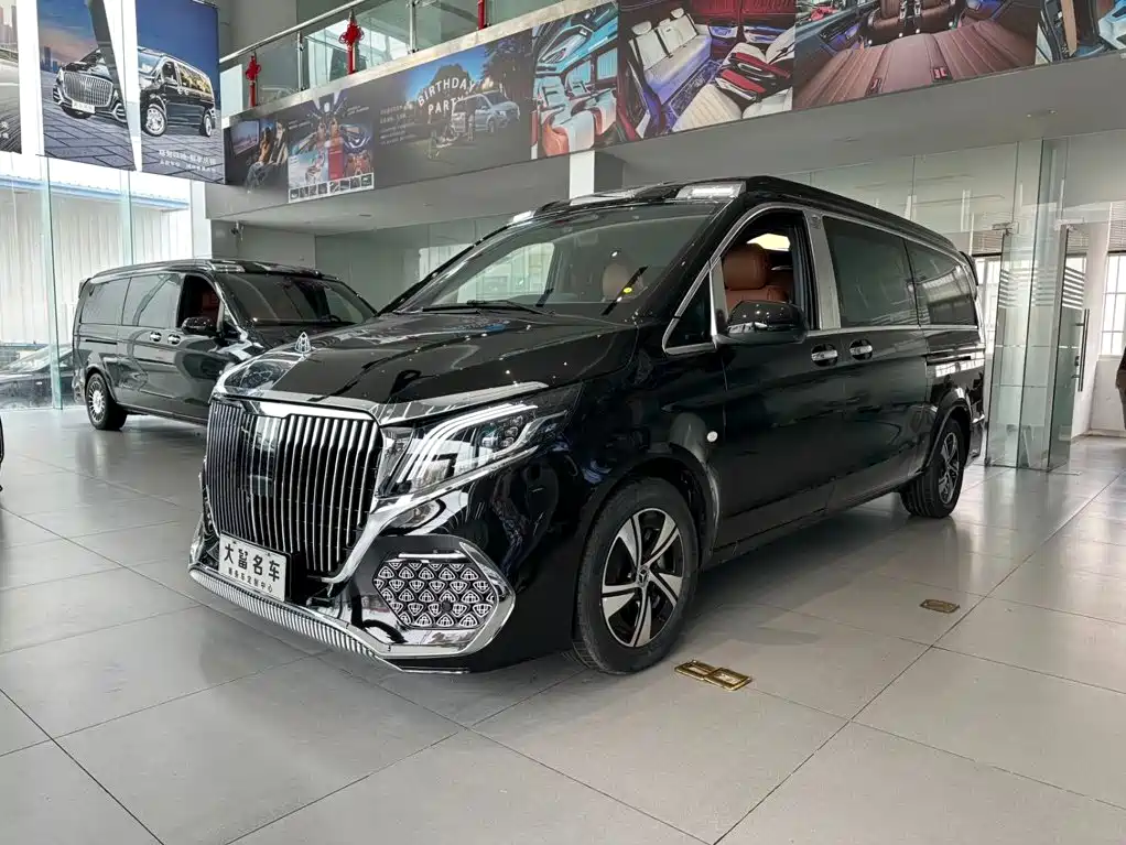 Vito 2024 2.0T Business Edition 7-seater купить на сайте DeffCars