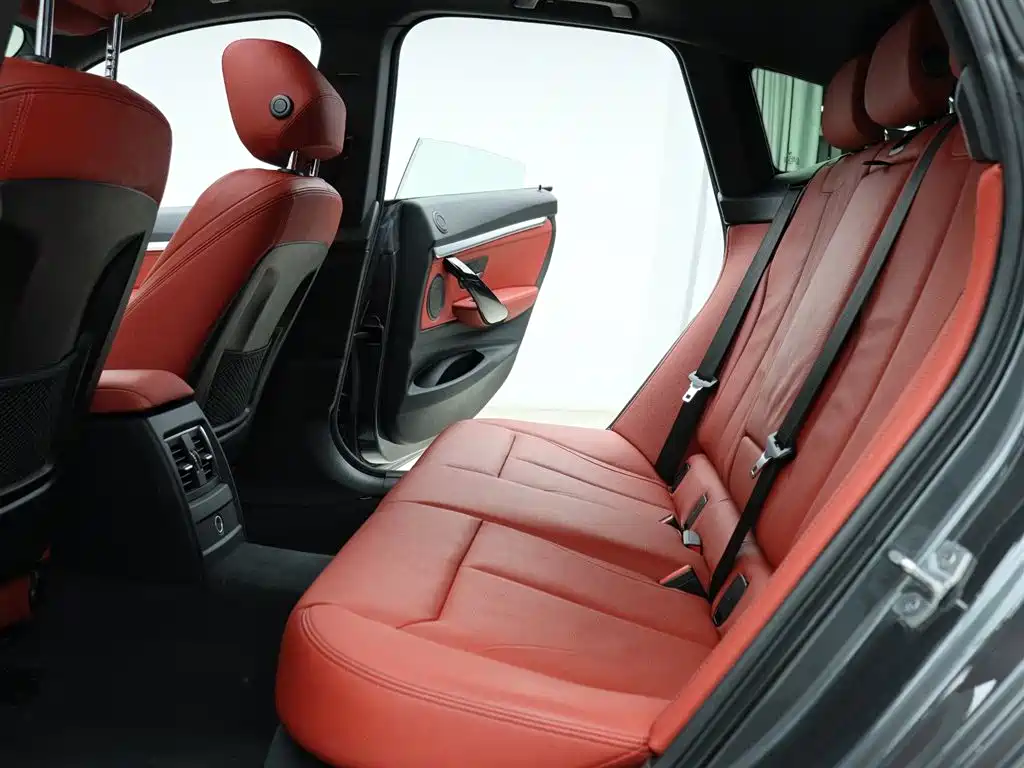 BMW 3 Series GT 2019 330i xDrive M Sports Night Edition купить на сайте DeffCars
