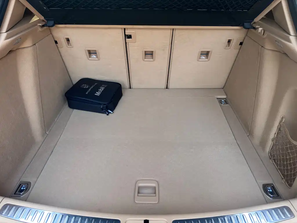 Macan 2017 Macan 2.0T купить на сайте DeffCars