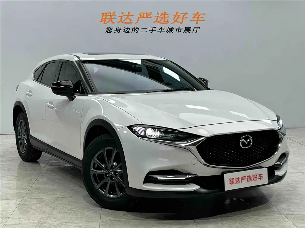 Mazda CX-4 2021 2.0L automatic two-wheel drive Blue Sky Vitality Edition купить на сайте DeffCars
