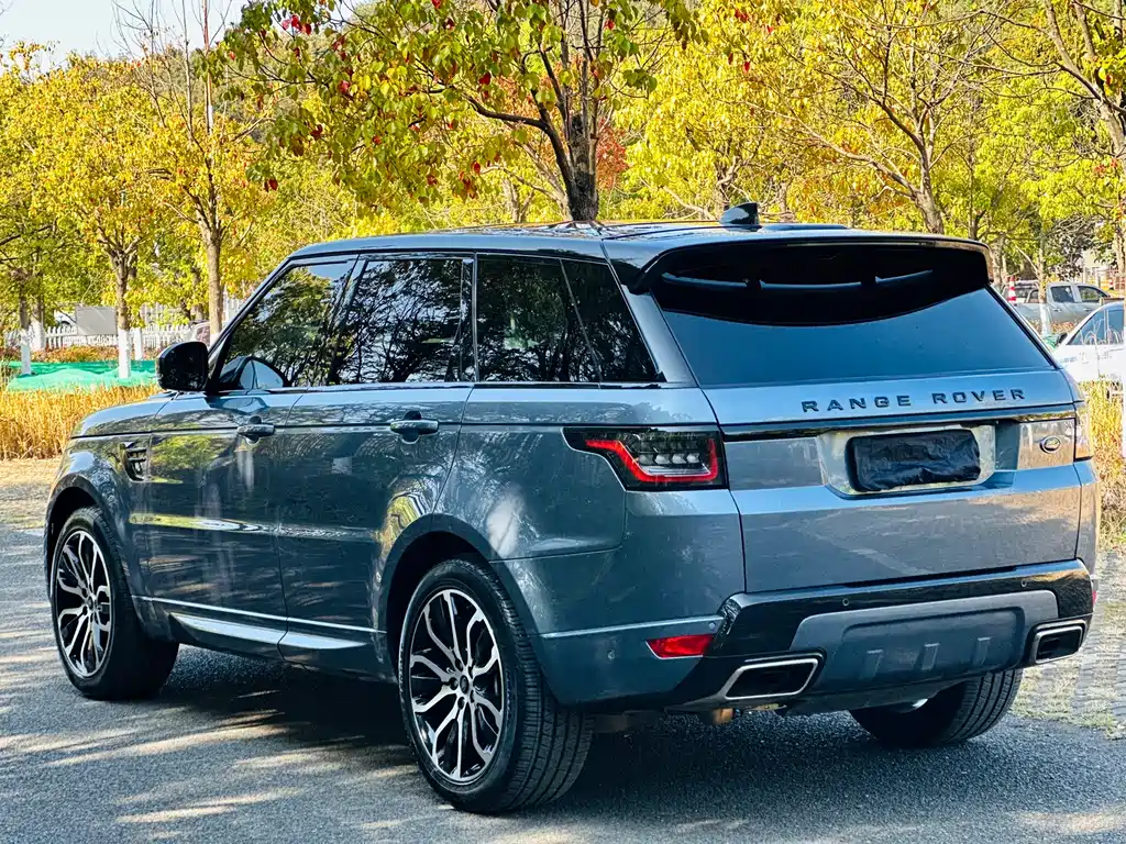 Range Rover Sport 2021 3.0 L6 Black Edition купить на сайте DeffCars