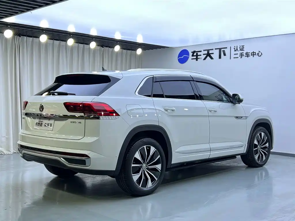 Touron 2020 Touron X facelift 530 V6 four-wheel drive luxury version купить на сайте DeffCars