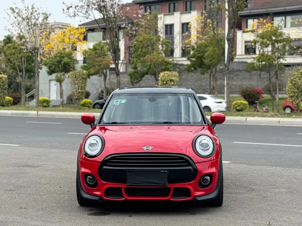 Mini 2018 1.5T ONE five-door version купить на сайте DeffCars