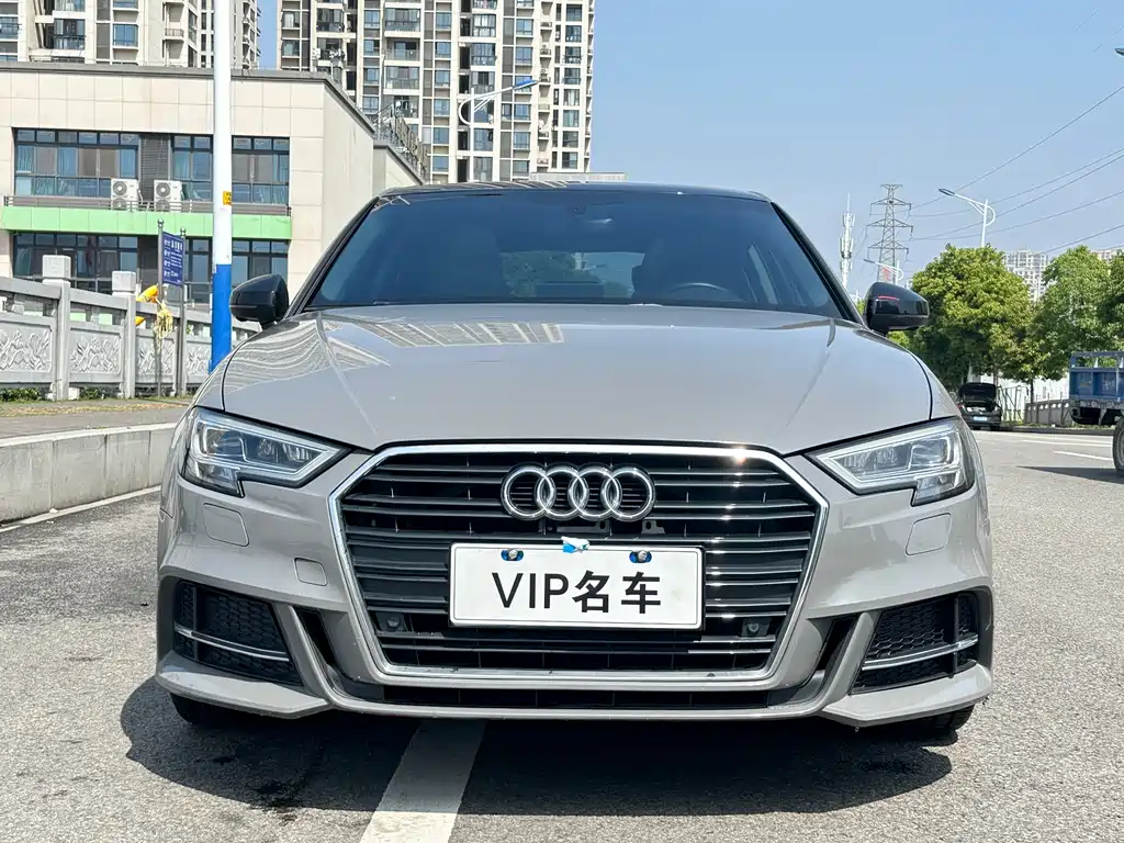 Audi A3 2019 Sportback 35 TFSI Sports National V купить на сайте DeffCars