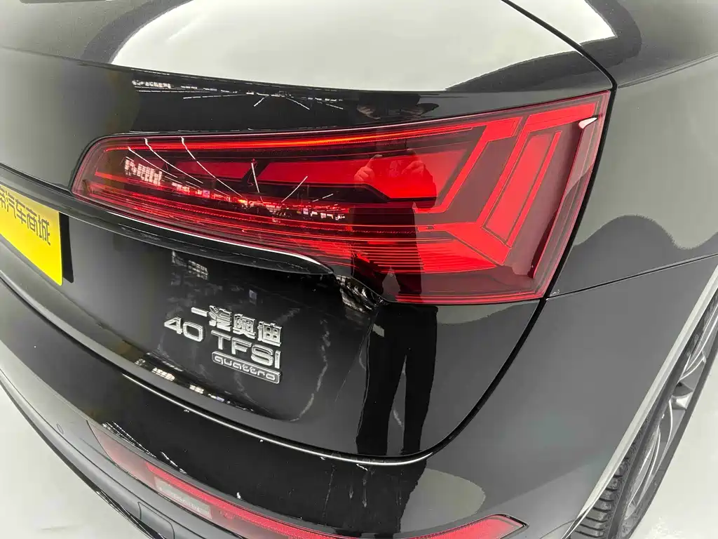 Audi Q5L 2023 40T luxury and dynamic model купить на сайте DeffCars