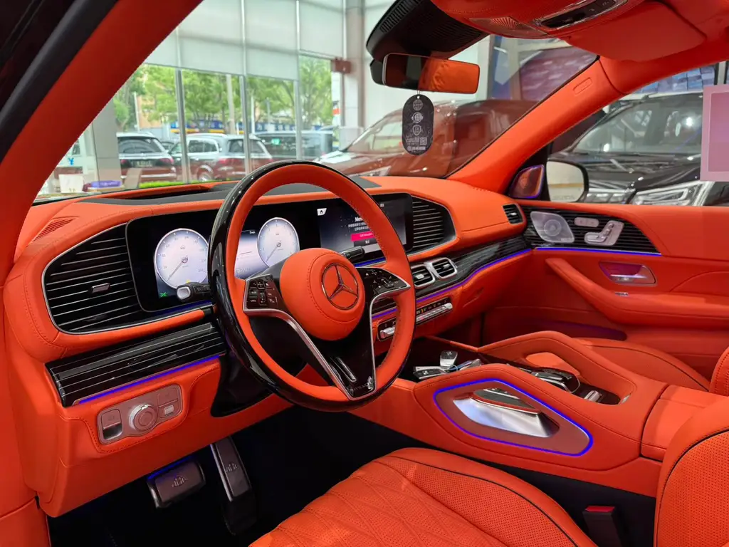 Mercedes-Benz GLS 2025 GLS 450 4MATIC luxury model купить на сайте DeffCars