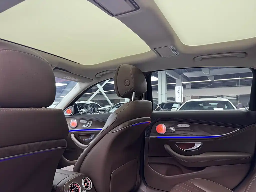 Mercedes-Benz E-Class 2022 E 300 L Luxury Model купить на сайте DeffCars
