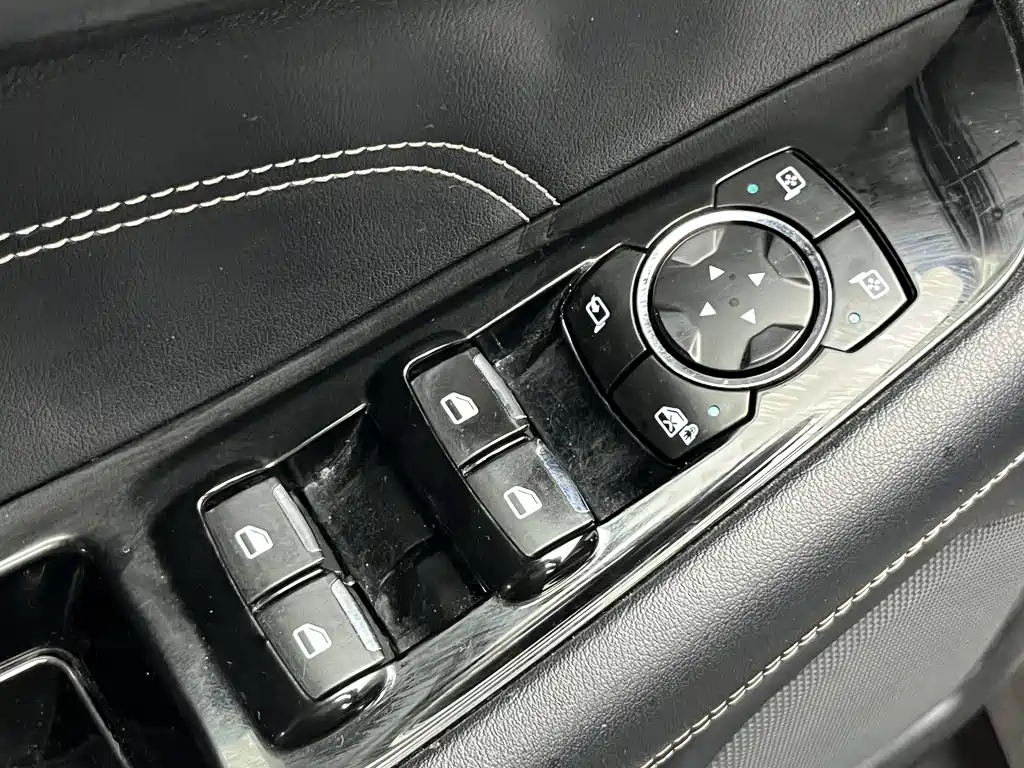 Ruijie 2015 2.7T GTDi four-wheel drive Zunrui model 7 seats купить на сайте DeffCars
