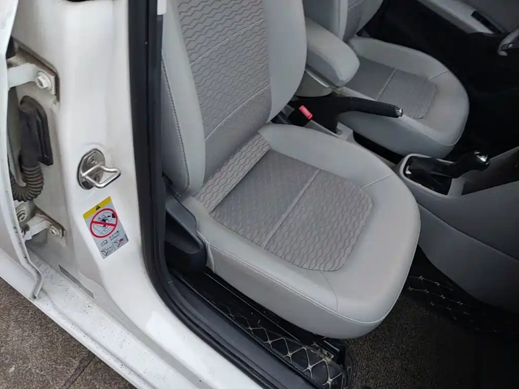 Xinrui 2016 1.6L automatic version купить на сайте DeffCars