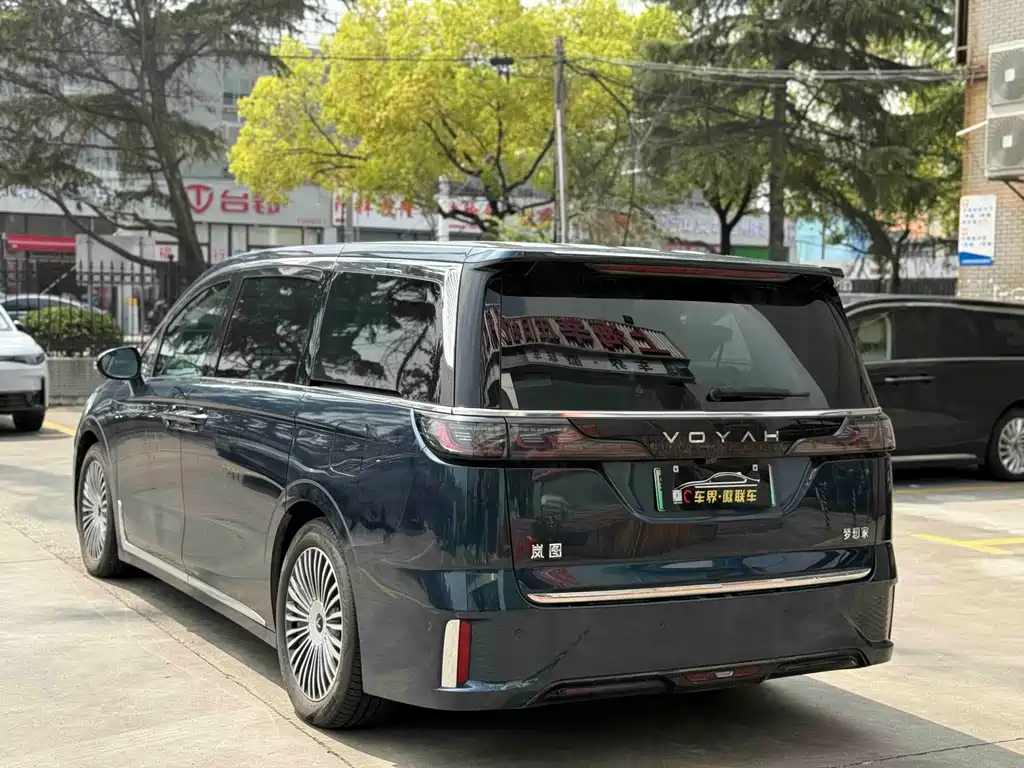 Lantu Dreamer 2025 PHEV four-wheel drive flagship Kunpeng version купить на сайте DeffCars