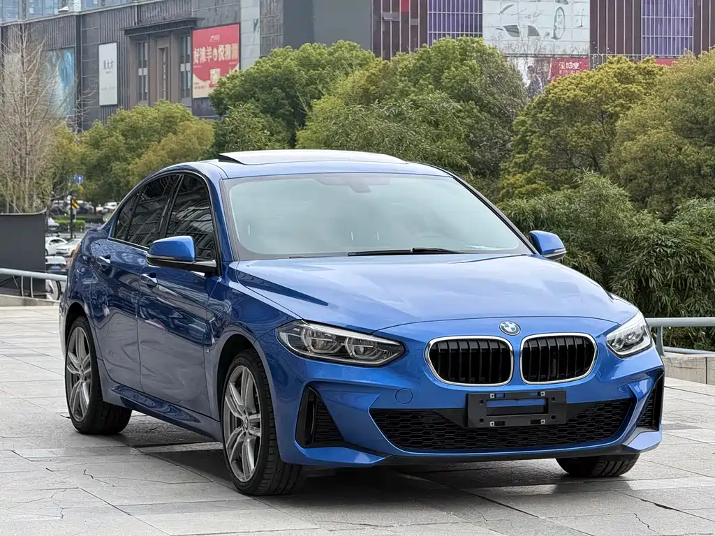 BMW 1 Series 2019 120i Leading M Sports Package купить на сайте DeffCars