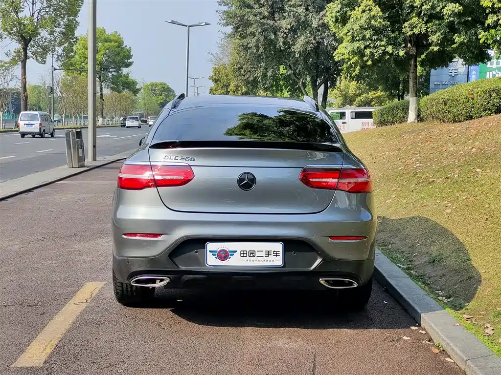 Mercedes-Benz GLC Coupe 2019 GLC 260 4MATIC Coupe SUV купить на сайте DeffCars