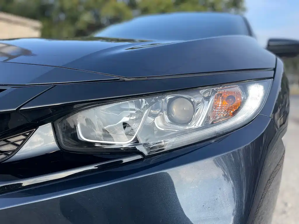 Civic 2019 220TURBO CVT combustion version National VI купить на сайте DeffCars