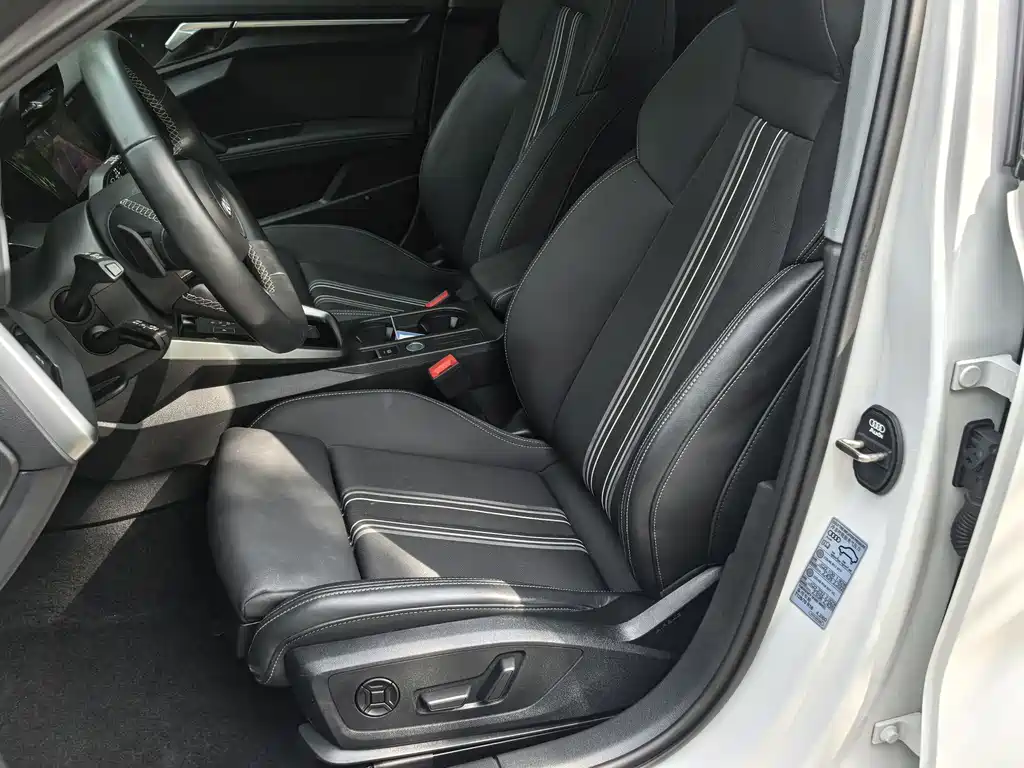 Audi A3 2023 Sportback 35 TFSI stylish and sporty купить на сайте DeffCars