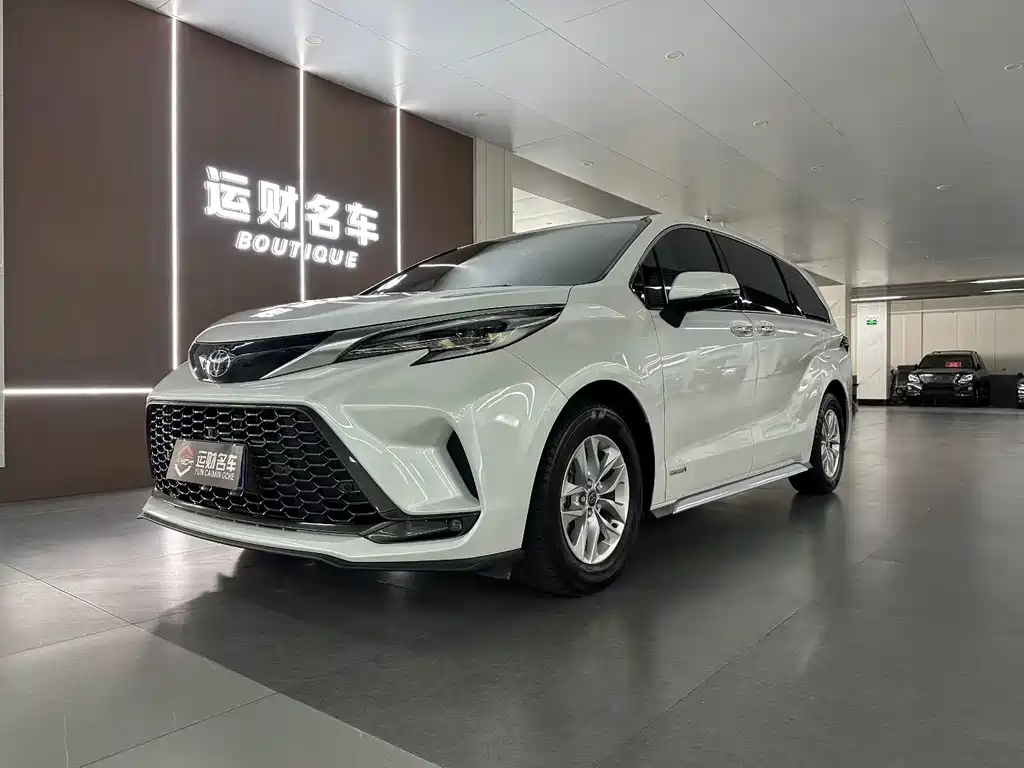 Grevia 2023 2.5L Hybrid Premium PLUS Edition купить на сайте DeffCars