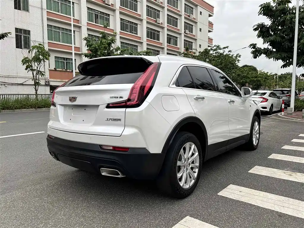 Cadillac XT4 2020 facelift 28T two-wheel drive technology купить на сайте DeffCars