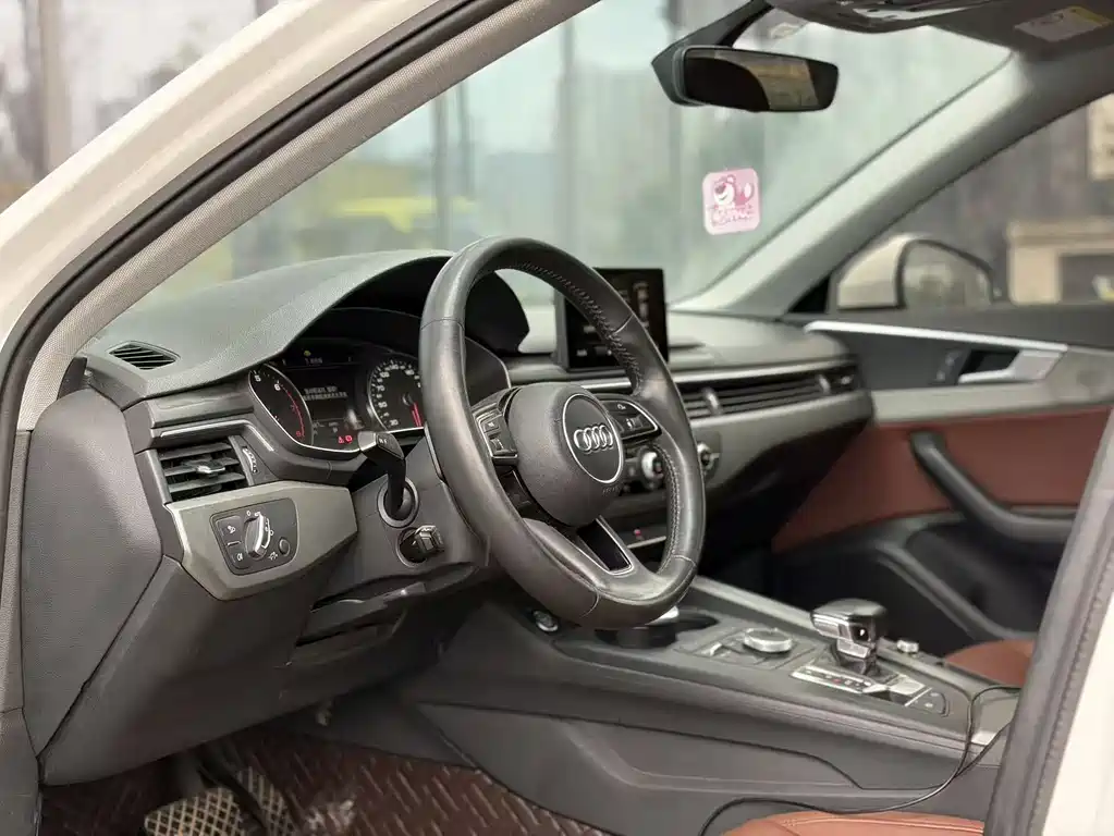 Audi A4L 2019 40 TFSI Enterprising National VI купить на сайте DeffCars