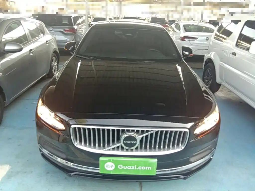 Volvo S90 2023 B5 Zhiyi Luxury Edition купить на сайте DeffCars