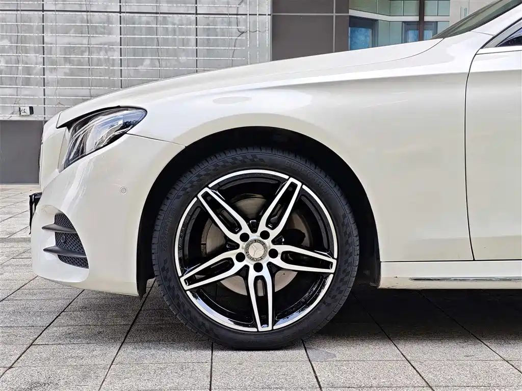 Mercedes-Benz E-Class 2019 E 200 L Sports купить на сайте DeffCars
