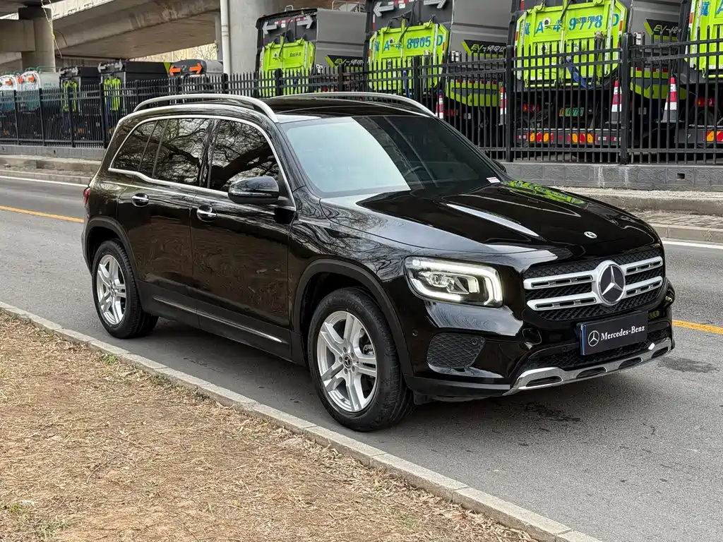 Mercedes-Benz GLB 2022 GLB 200 Dynamic купить на сайте DeffCars