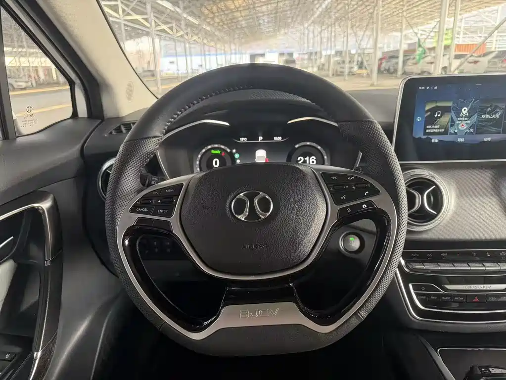 Beijing EU5 2018 R550 Smart Edition купить на сайте DeffCars