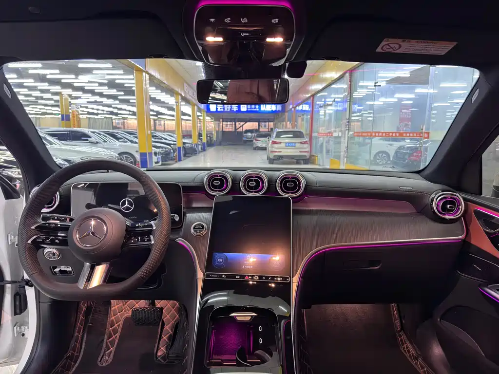 Mercedes-Benz GLC 2024 GLC 260 L 4MATIC luxury model 5 seats купить на сайте DeffCars