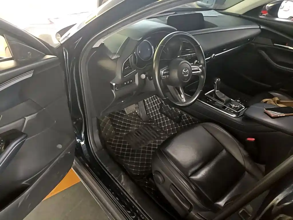 Mazda CX-30 2020 2.0L automatic Jiayue type купить на сайте DeffCars