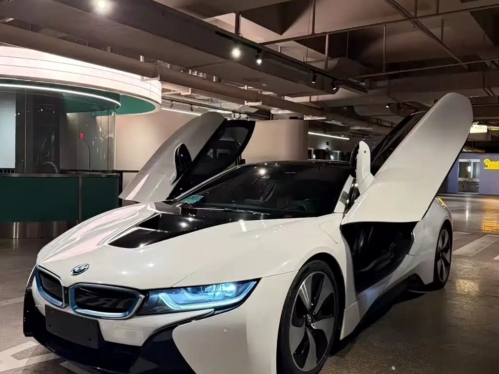 BMW i8 2014 standard model купить на сайте DeffCars