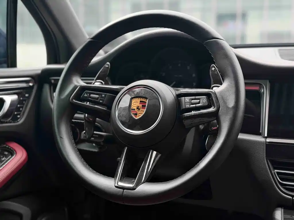 Macan 2022 Macan 2.0T купить на сайте DeffCars