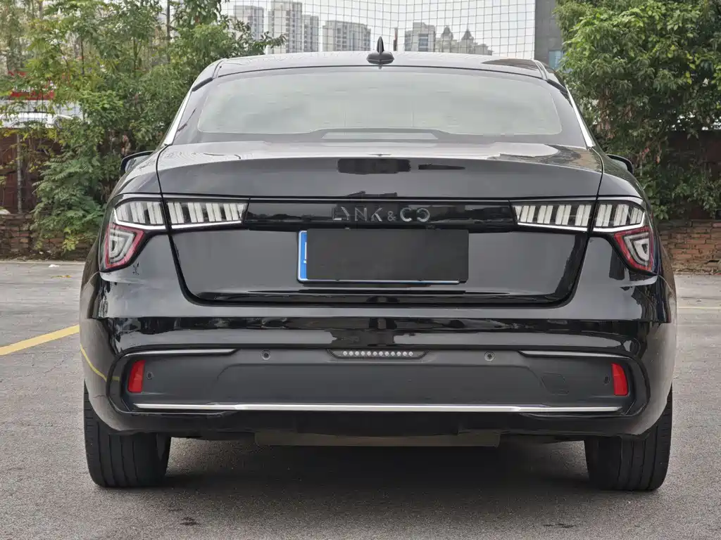 Lynk & Co 03 2018 1.5TD DCT Jin Pro Edition National V купить на сайте DeffCars