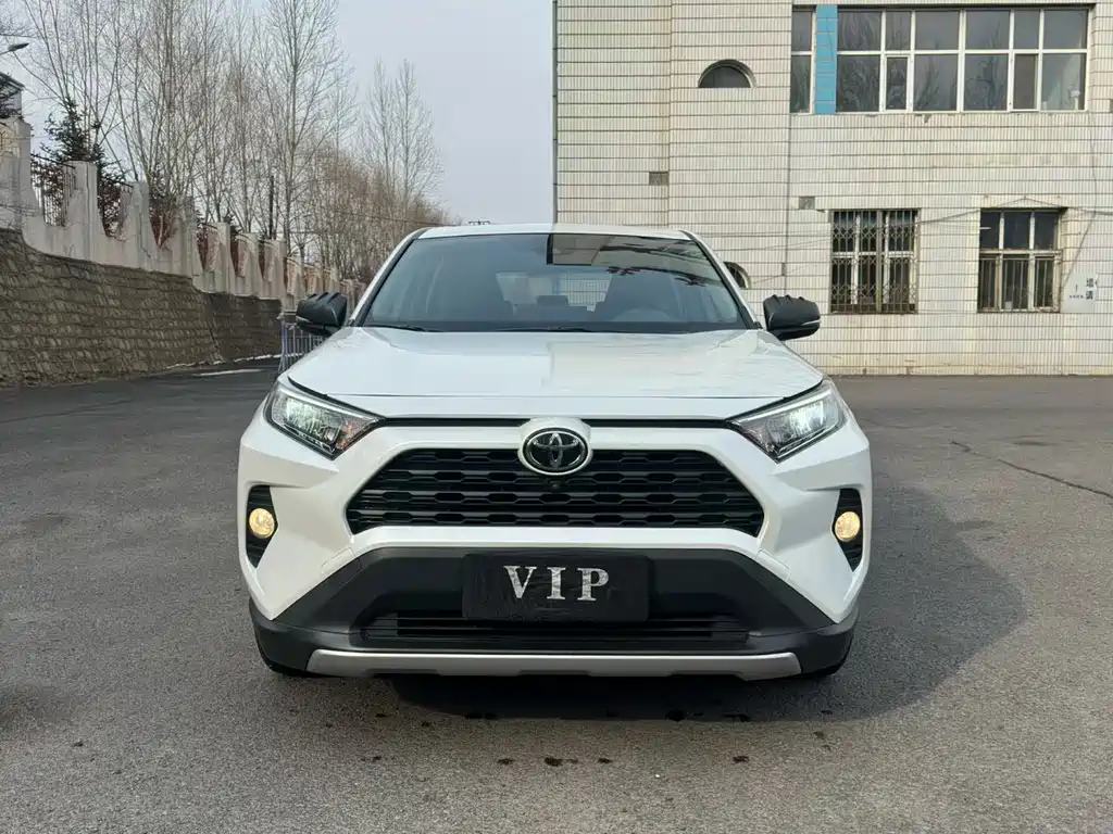 RAV4 Rongfang 2021 2.0L CVT four-wheel drive fashion PLUS version купить на сайте DeffCars