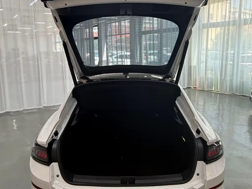 Lingdu 2023 Lingdu L 280TSI DSG Hot Edition купить на сайте DeffCars