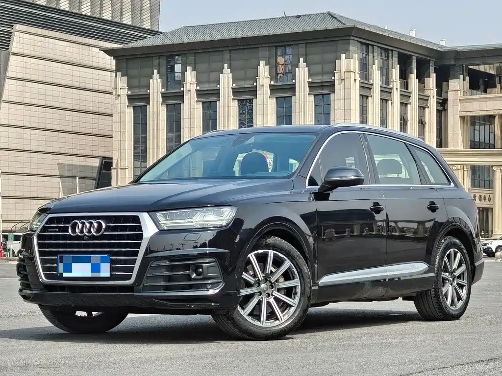 Audi Q7 2018 45 TFSI premium model купить на сайте DeffCars