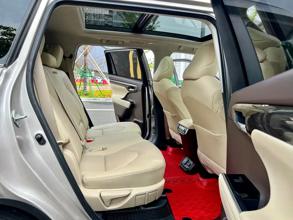 Highlander 2022 dual engine 2.5L four-wheel drive extreme version 7 seats купить на сайте DeffCars