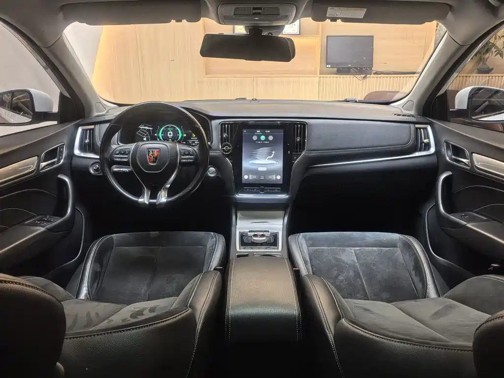 Roewe i6 New Energy 2019 PLUS 50T Internet Honor Smart Edition купить на сайте DeffCars