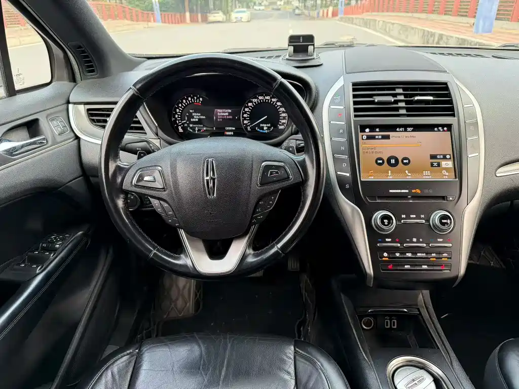 Lincoln MKC 2019 2.0T 2WD Exclusive Edition National V купить на сайте DeffCars
