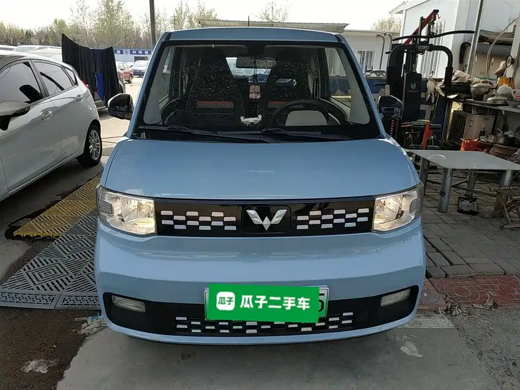 Hongguang MINIEV 2020 Free Model Lithium Iron Phosphate купить на сайте DeffCars