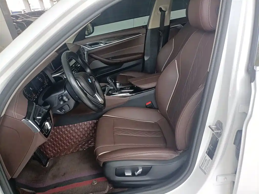 BMW 5 Series 2022 facelift 525Li luxury package купить на сайте DeffCars