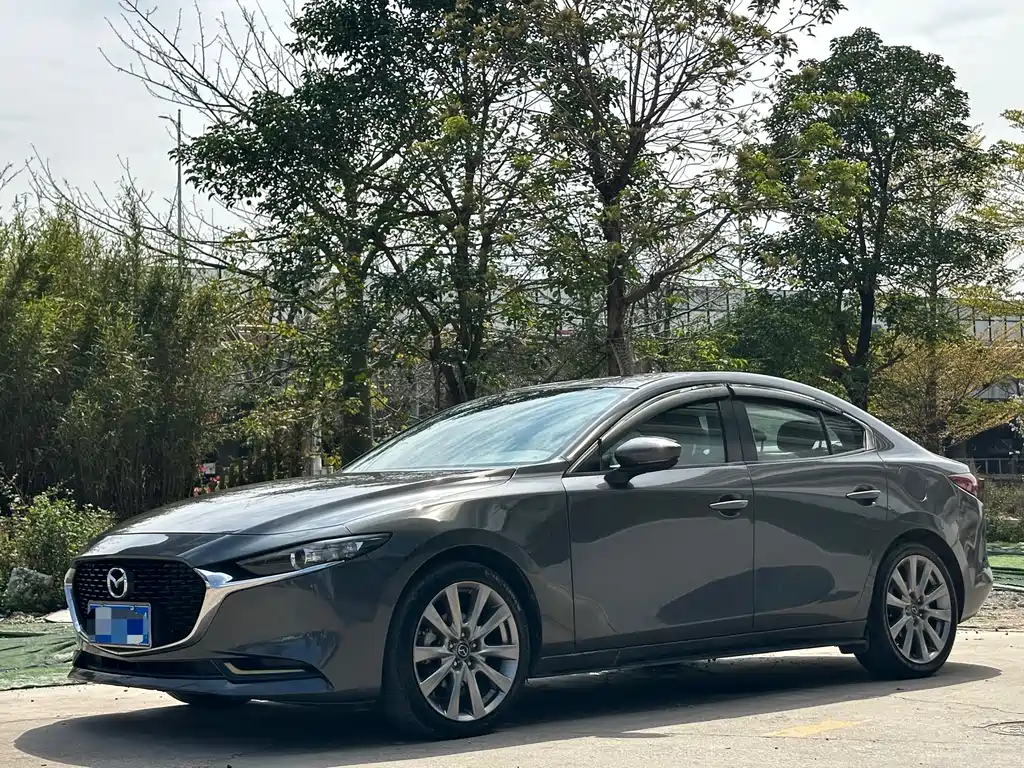 Mazda3 Angkesela 2020 2.0L Automatic Premium Edition купить на сайте DeffCars