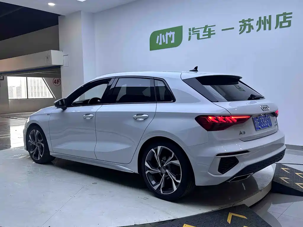 Audi A3 2021 Sportback 35 TFSI luxury sports model купить на сайте DeffCars