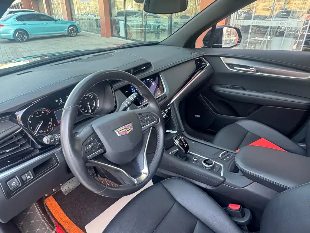 Cadillac XT6 2022 2.0T six-seat four-wheel drive stylish model купить на сайте DeffCars