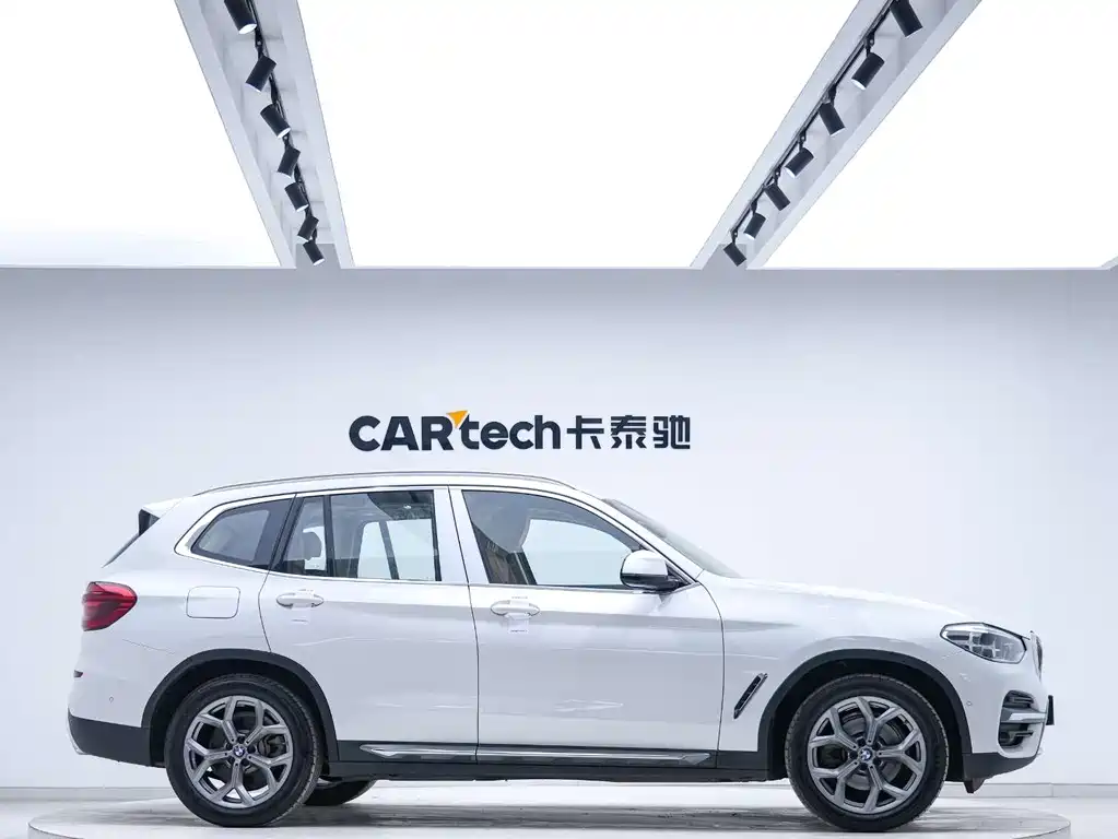 BMW X3 2020 xDrive28i Luxury Package купить на сайте DeffCars