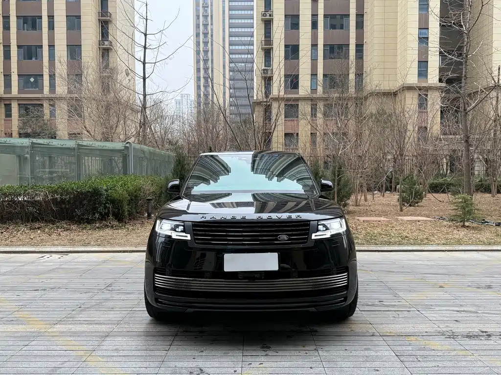 Range Rover 2023 3.0 L6 400PS Model Extended Edition купить на сайте DeffCars