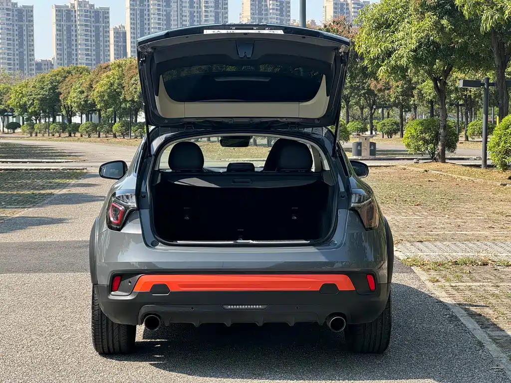 Lynk & Co 02 2018 1.5T DCT 2WD Pro Edition National V купить на сайте DeffCars