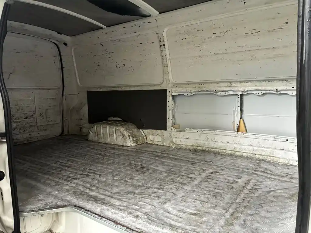 Jinbei Hiace 2020 2.0L Classic Express King Series Business Van Standard Top Country VI 1TZS купить на сайте DeffCars