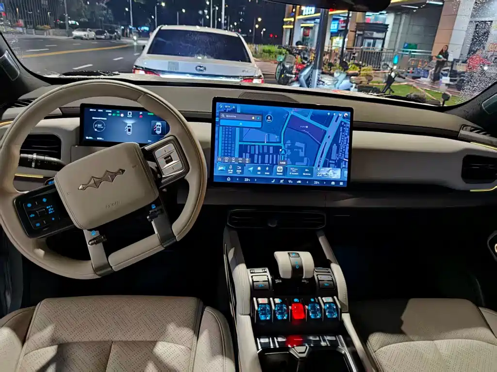 Titanium 3 2025 501KM four-wheel drive Ultra version купить на сайте DeffCars