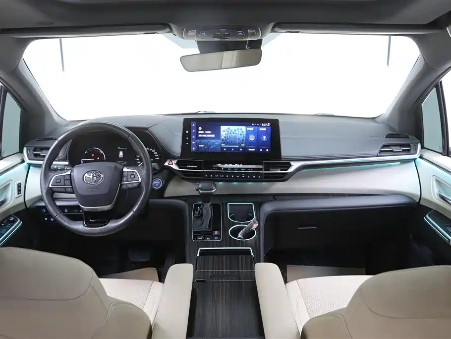 Grevia 2022 2.5L Hybrid Honor Edition купить на сайте DeffCars
